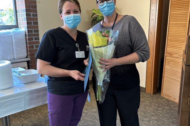 Jessica Brown, CNA receives 2022 Molly Neigher Presidents Award