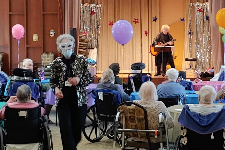 Purim celebrations at JGS Lifecare
